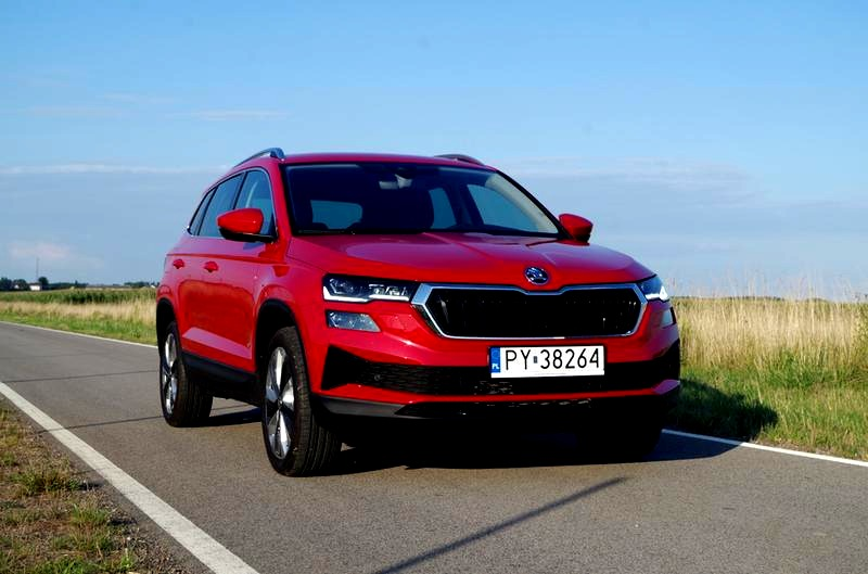Škoda Karoq – wyposażenie, możliwości i komfort na co dzień